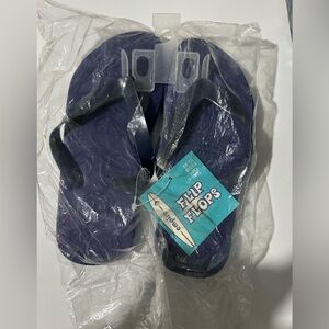 Boys Flip Flops. New in packaging.